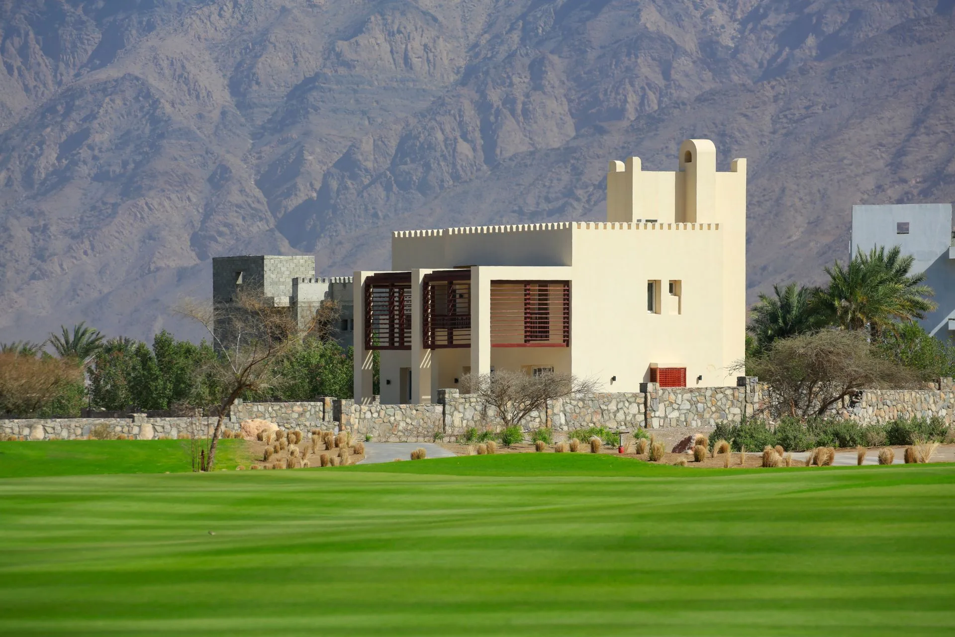 Golf and Sea Villas, Jebel Sifah / Al Sifah