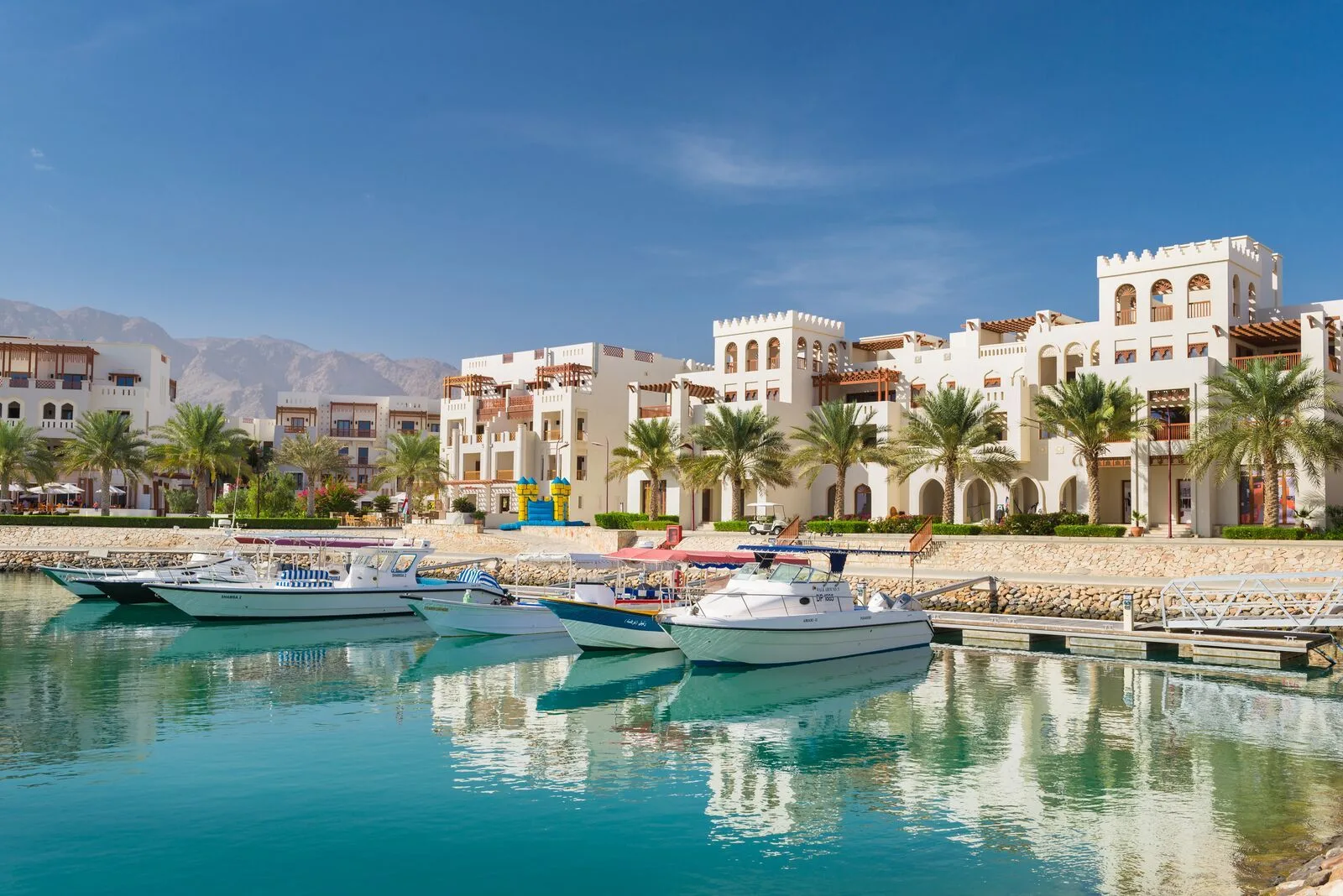 Marina Apartments, Jebel Sifah / Al Sifah