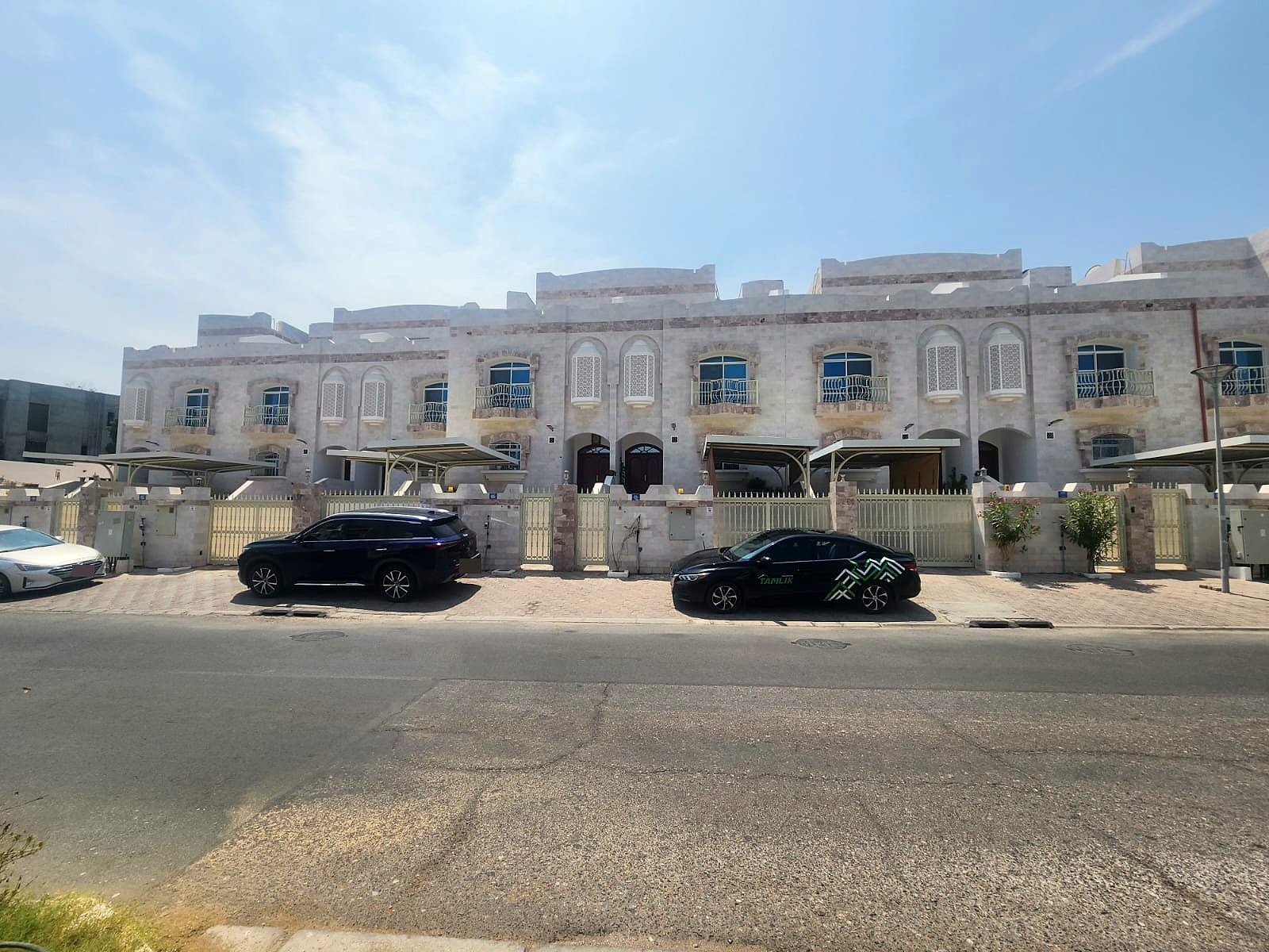 The MSQ Compound villas, Madinat Al Sultan Qaboos · 1